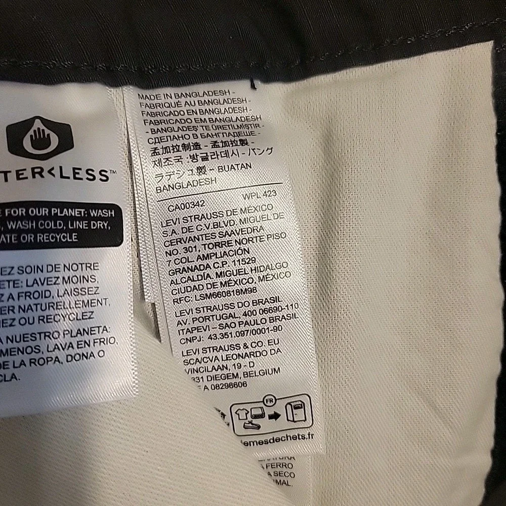 Levi's Carrier Cargo Shorts Men's 44 Black‎ Ripstop 10